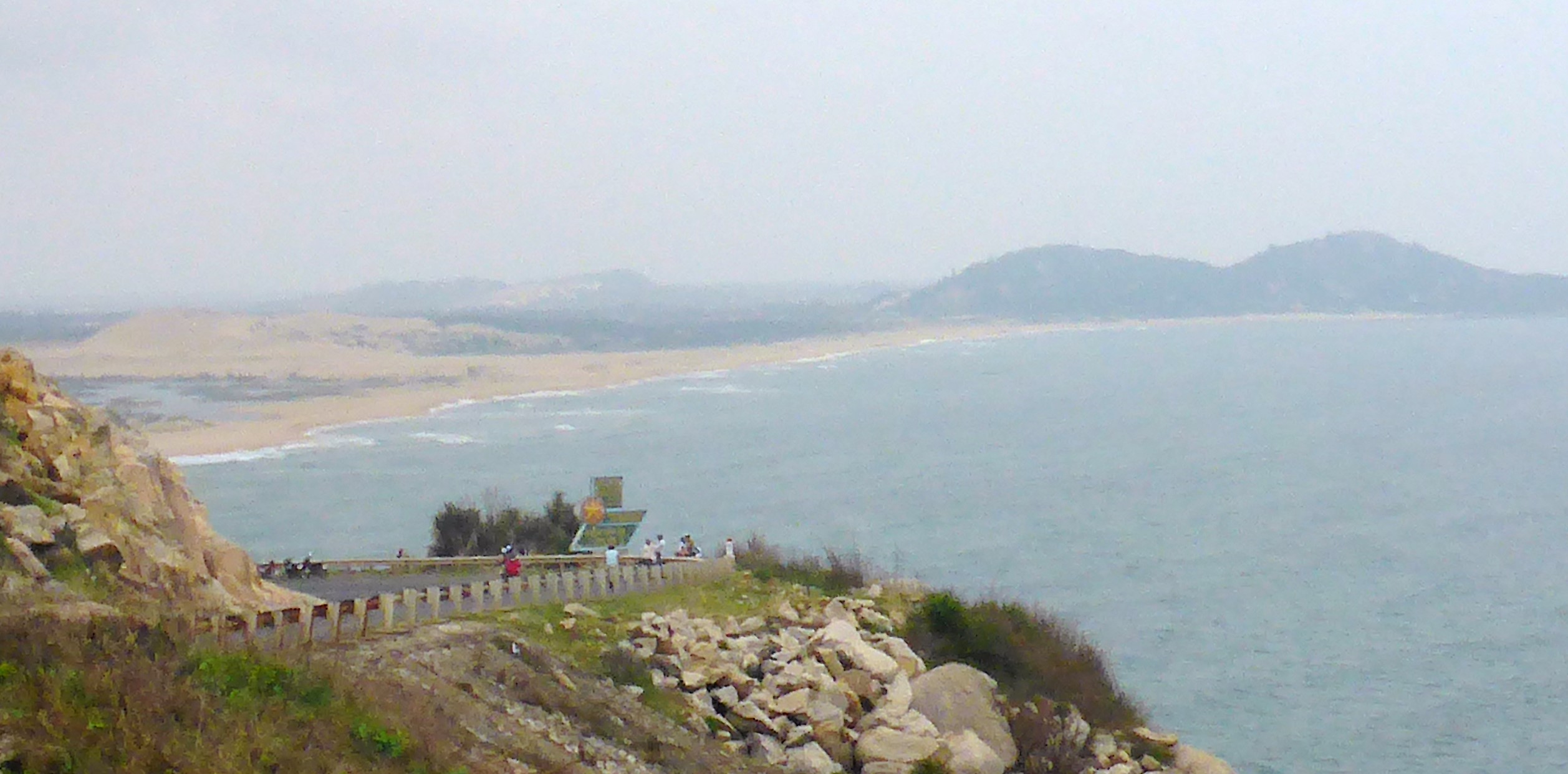 Cycling into Dai Lang (9)