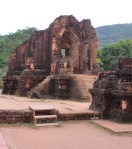 Tour of My Son Champa settlement site&nbsp;(81)