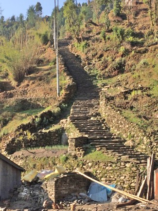 From Chomrong to Dovan (3)