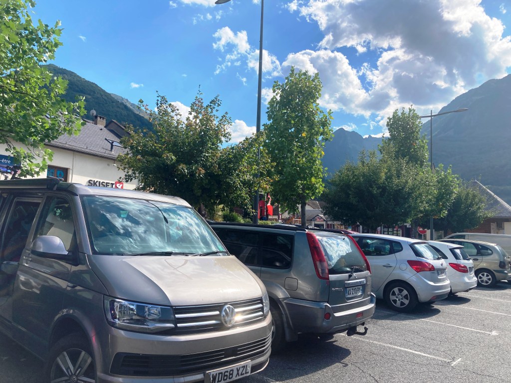 This image has an empty alt attribute; its file name is luz-st-saveur.jpg